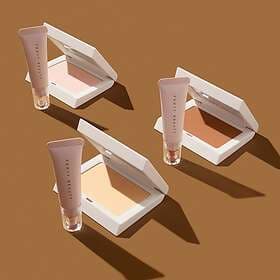 Fenty Beauty Bright Fix Instant Brightening + Blurring Powder