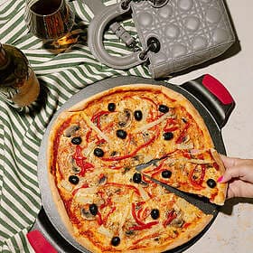 Lodge Pizza Stone BW15PPA1