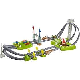 Hot Wheels Mario Kart Mario Circuit Track Set