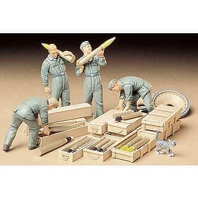 Tamiya 1:35 GERMAN AMMO-LOADING CREW