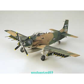 Tamiya 1:48 DOUGLAS A-1J SKYRAIDER