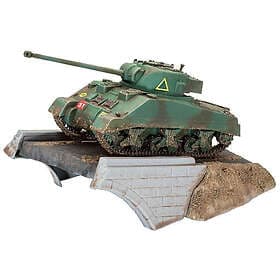 Revell First Diorama Set Sherman Firefly 1:76