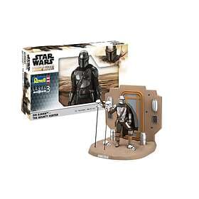 Revell The Bounty Hunter: The Mandalorian