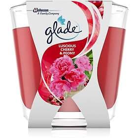 Glade Luscious Cherry & Peony Scented Candle 70g