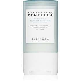 SKIN1004 Madagascar Centella Hyalu-Cica Silky-Fit Sun Stick Skyddande fuktgivand
