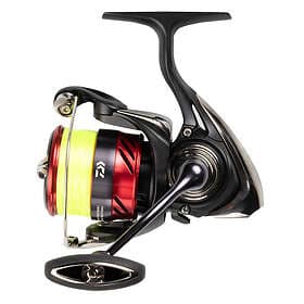 Daiwa 23 Ninja LT 4000-C ink. J-Braid X4 YL 0,25mm