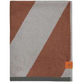 Mette Ditmer Diagonal 70x133cm