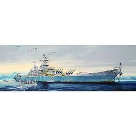 Trumpeter 1/200 USS Missouri BB-63