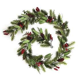 Home 7040946 Christmas Garland with Red Berries