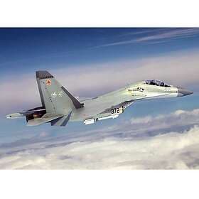 Trumpeter 1/32 SU-30MKK Flanker G
