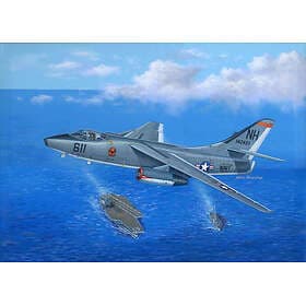 Trumpeter 1/48 A3D2 Skywarrior Strategic Bomber