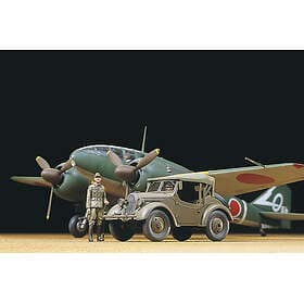 Tamiya 1/48 Ki-46 III Type 100 & 4x4 Kurogane
