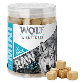 Wolf of Wilderness RAW Snacks Mini Freeze-Dried Salmon Fillet 50g