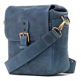 MegaGear MG1330 Leather Messenger Bag