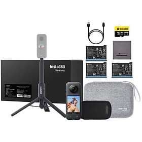 Insta360 X3 Essentials Bundle