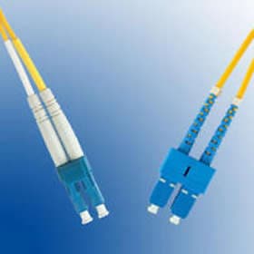 MicroConnect Singlemode OS2 9/125 LC/UPC - SC/UPC 5m