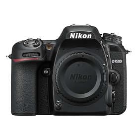 Nikon D7500 + 18-300/3.5-6.3 VR