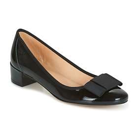 Betty London Henia