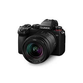 Panasonic Lumix DC-S5 + 20-60/3.5-5.6