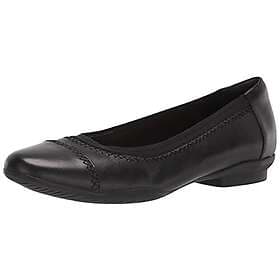 Clarks Sara Bay