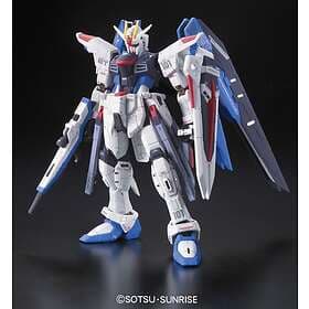 Bandai Gundam - Rg 1/144 Freedom Gundam - Model Kit 13Cm