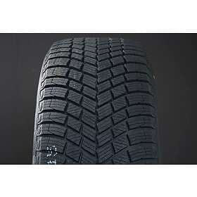 Pirelli ICE FRICTION 245/40 R20 99T